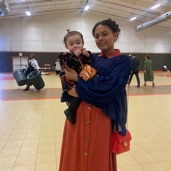 Meet your Posher, Mariana - Picture 5 of 8